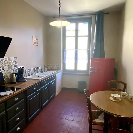 Bastide 4 Apartman *